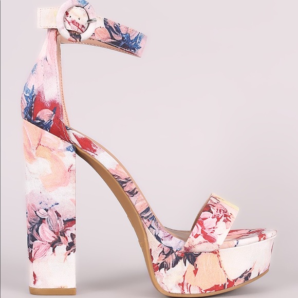 BAMBOO Shoes - Floral Chunky Heels